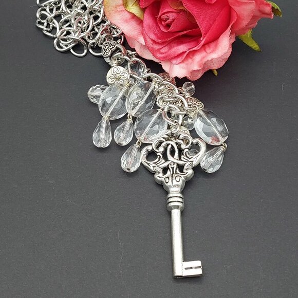 Chunky Chain 3" Large Key Pendant Necklace Dangle Crystal Beads Front Clasp 25" - Picture 1 of 9